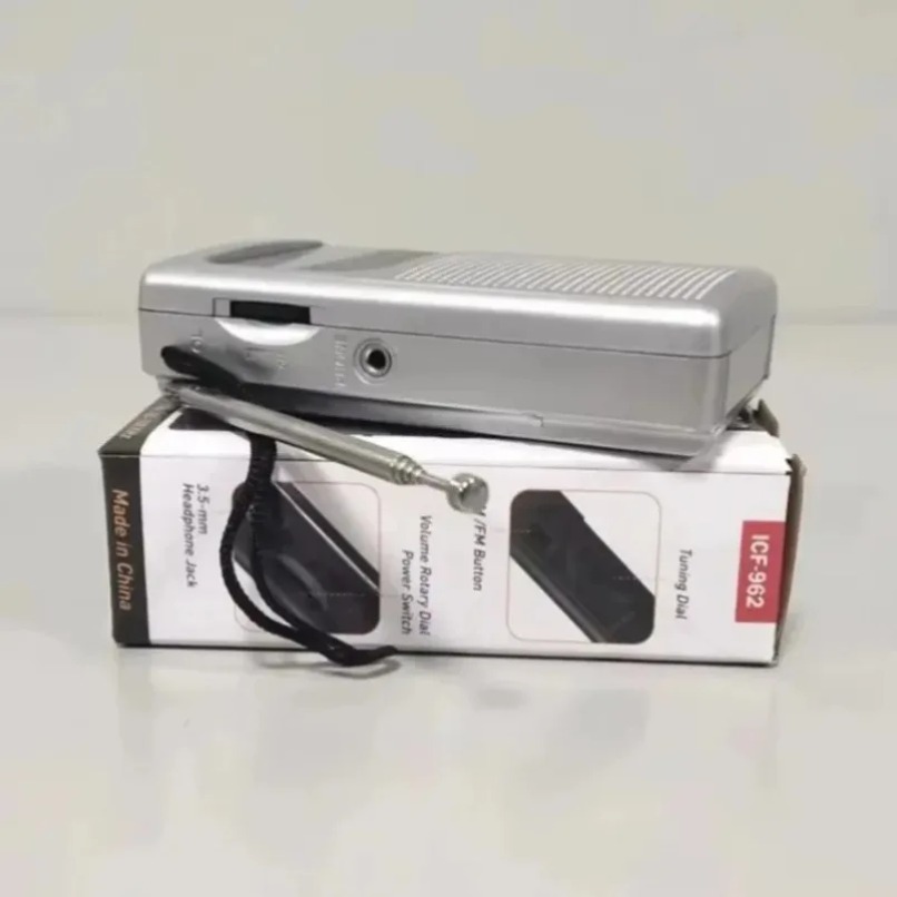 Outdoor Power Jack - Radio AM FM Mini Portabel Ukuran
